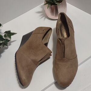 Life Stride Brown Loafers for Women